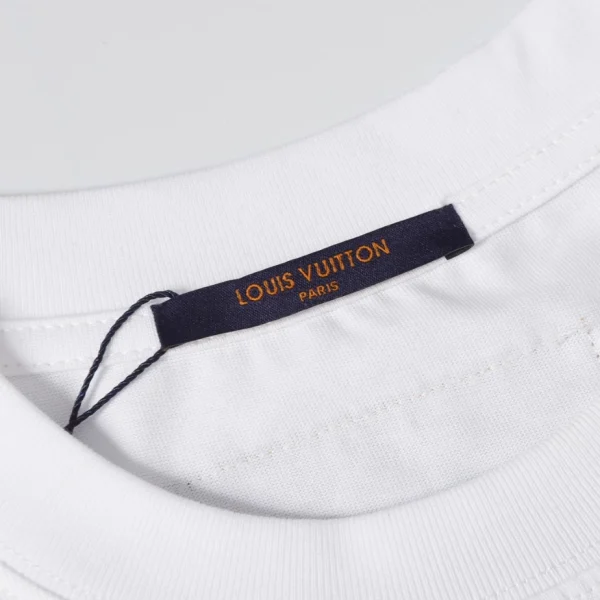 Louis Vuitton Sweater – SLV079 - Image 4