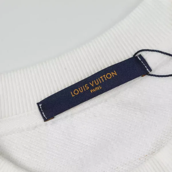 Louis Vuitton Sweatshirts – SLV003 - Image 5