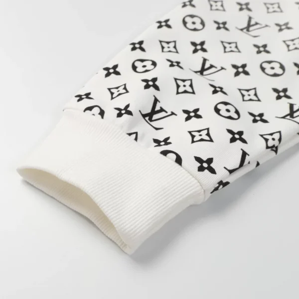 Louis Vuitton Sweatshirts – SLV005 - Image 8
