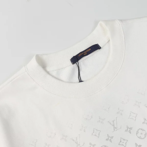 Louis Vuitton Sweatshirts – SLV005 - Image 9