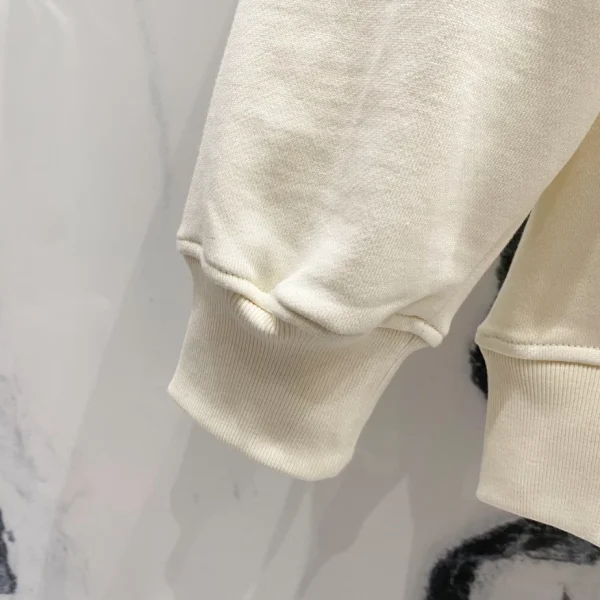 Louis Vuitton Sweatshirts – SLV007 - Image 5
