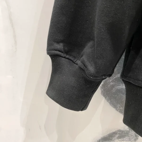 Louis Vuitton Sweatshirts – SLV009 - Image 5