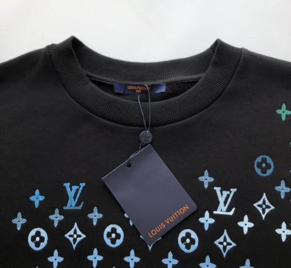 Louis Vuitton Sweatshirts – SLV011 - Image 6