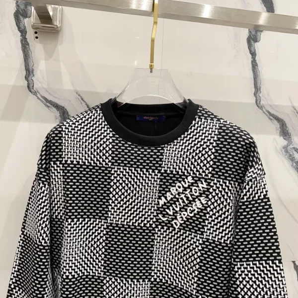 Louis Vuitton Sweatshirts – SLV013 - Image 4