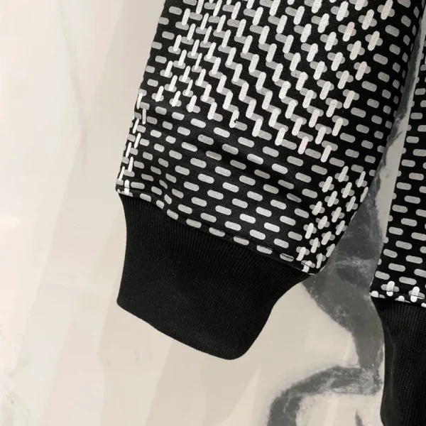 Louis Vuitton Sweatshirts – SLV013 - Image 6