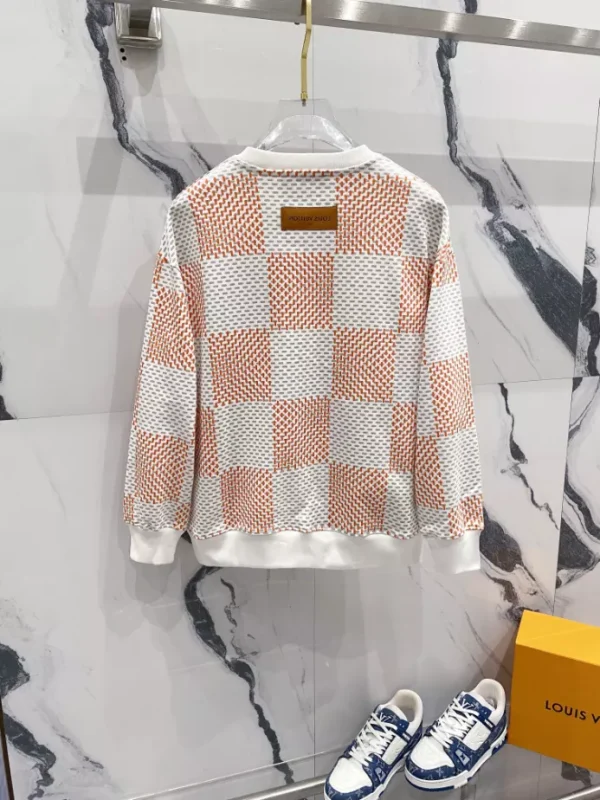 Louis Vuitton Sweatshirts – SLV014 - Image 2