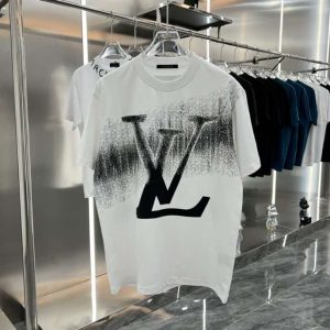 Louis Vuitton T-shirt – LSVT0174