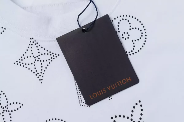 Louis Vuitton T-shirt – LSVT0212 - Image 5