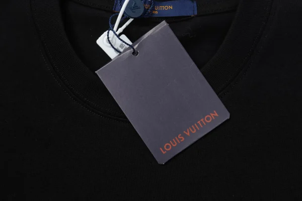 Louis Vuitton T-shirt – LSVT0222 - Image 4