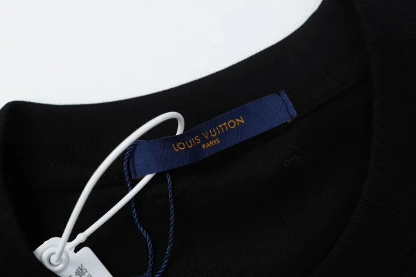 Louis Vuitton T-shirt – LSVT0222 - Image 5