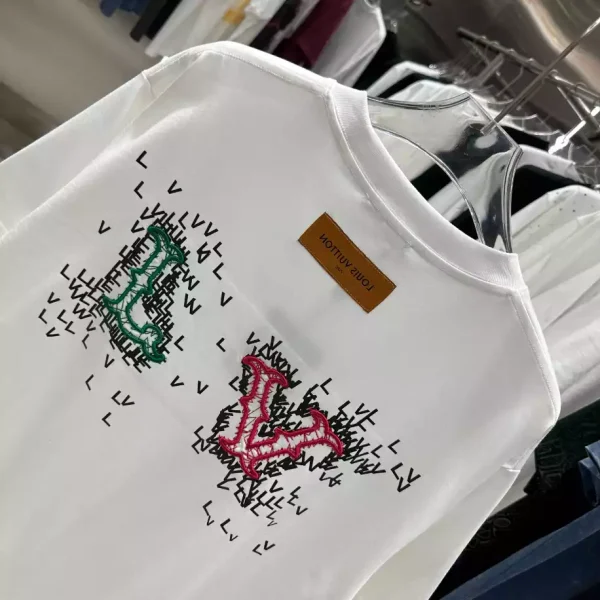 Louis Vuitton T-shirt – LSVT0232 - Image 3