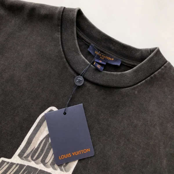 Louis Vuitton T-shirt – LSVT0233 - Image 6