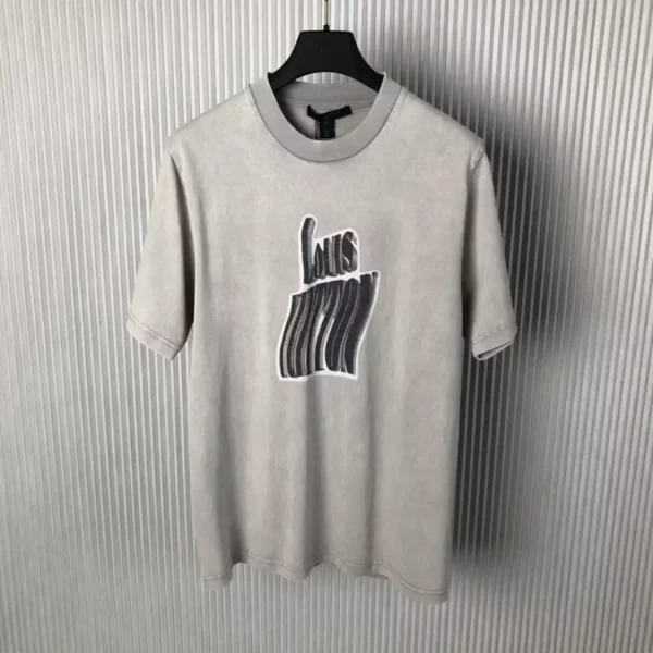 Louis Vuitton T-shirt – LSVT0234