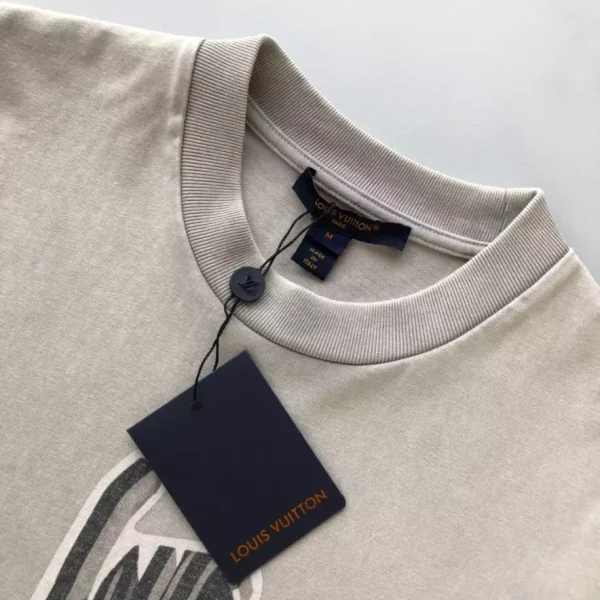 Louis Vuitton T-shirt – LSVT0234 - Image 3