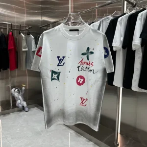 Louis Vuitton T-shirt – LSVT0239