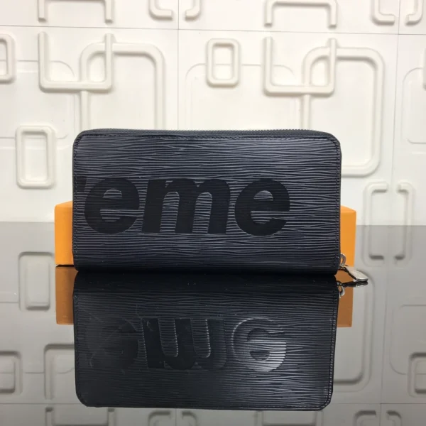Louis Vuitton X Supreme Wallet Epi Black – WLM118 - Image 2
