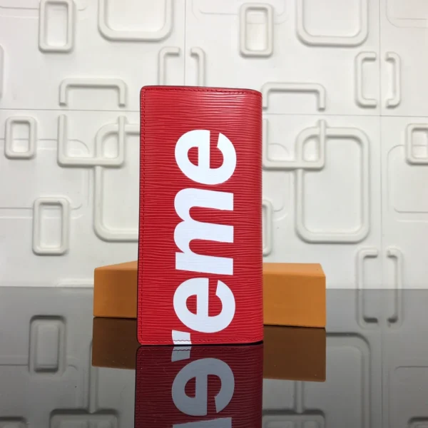 Louis Vuitton X Supreme Wallet Epi Red – WLM119 - Image 2