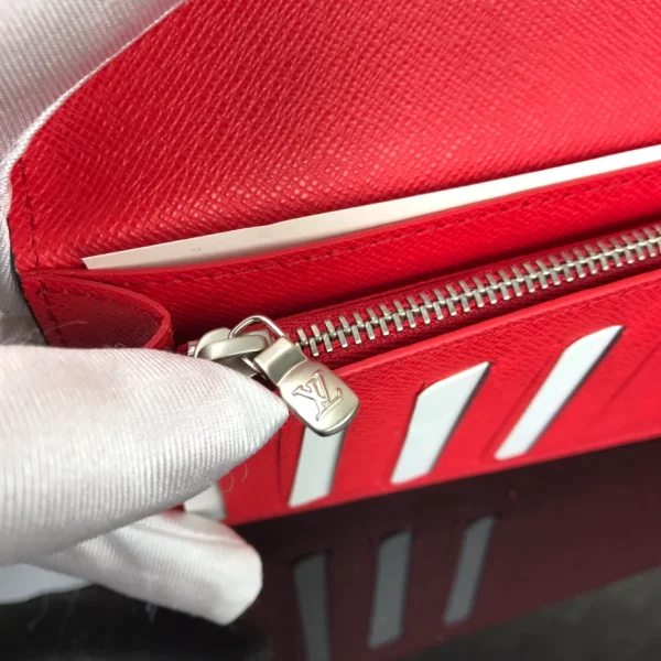 Louis Vuitton X Supreme Wallet Epi Red – WLM119 - Image 7