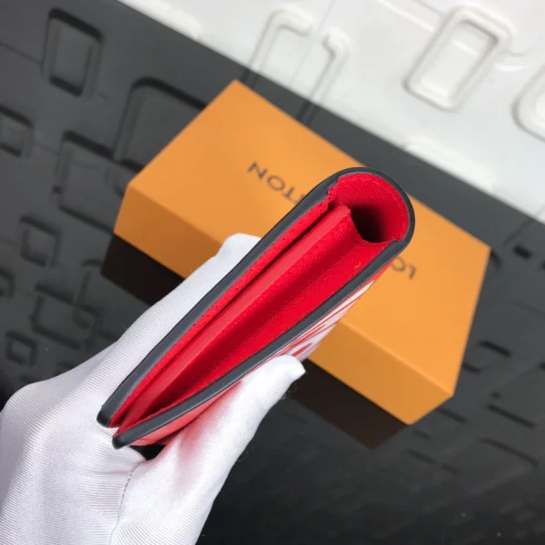 Louis Vuitton X Supreme Wallet Epi Red – WLM119 - Image 9