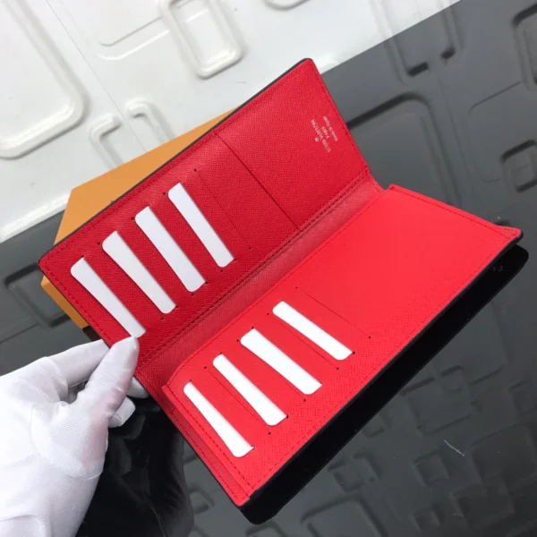 Louis Vuitton X Supreme Wallet Epi Red – WLM119 - Image 4