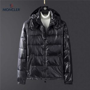 Moncler Coat – MC002
