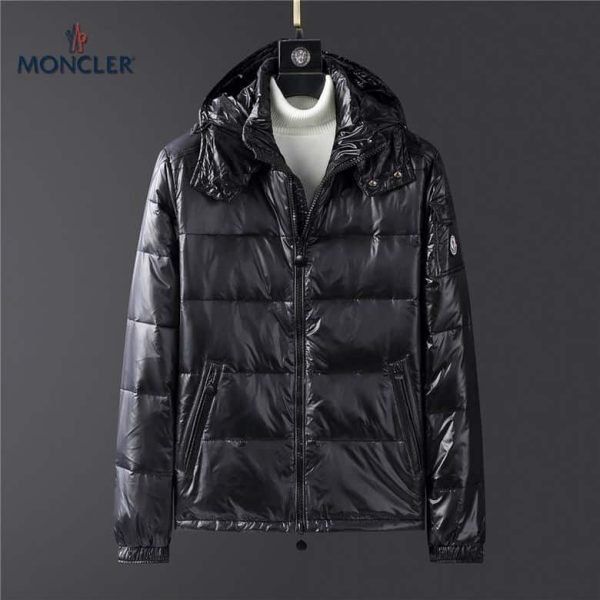 Moncler Coat – MC002