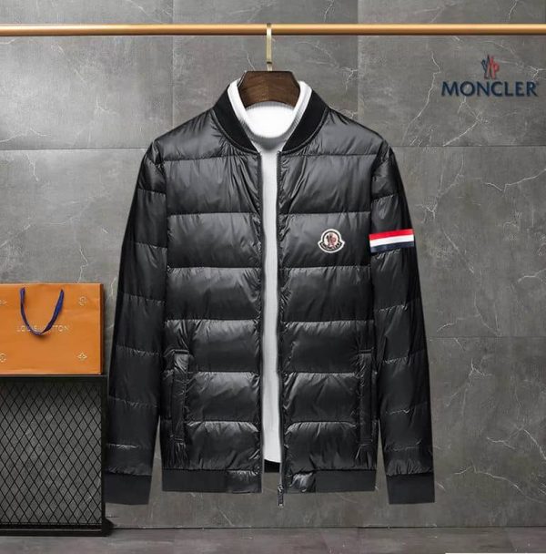 Moncler Coat – MC006