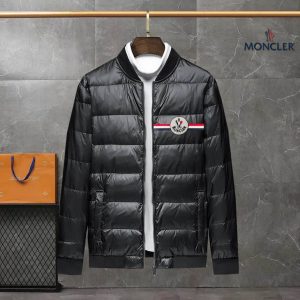Moncler Coat – MC008