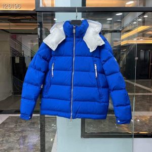 Moncler Coat – MC009