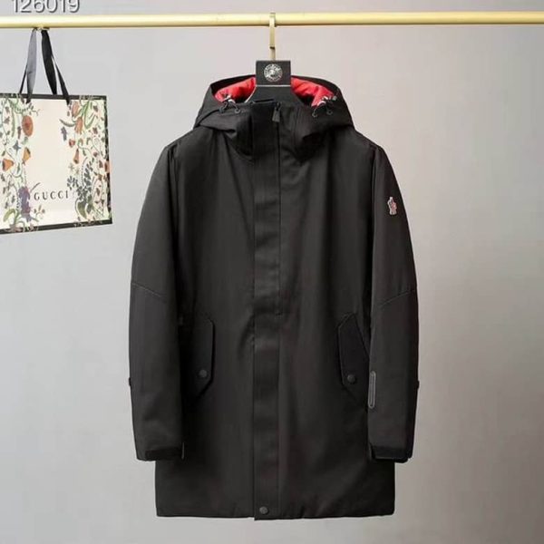 Moncler Coat – MC010