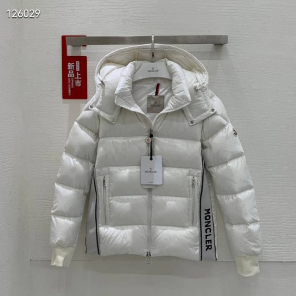 Moncler Coat – MC014