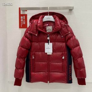Moncler Coat – MC015