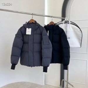 Moncler Coat – MC016