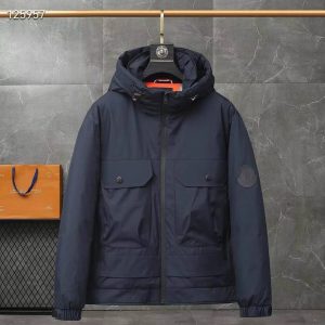 Moncler Coat – MC022