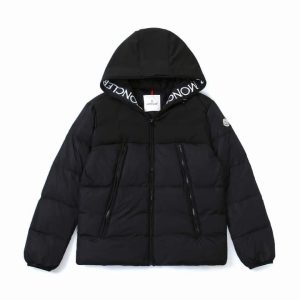 Moncler Coat – MC030