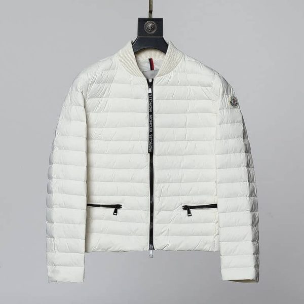 Moncler Coat – MC038
