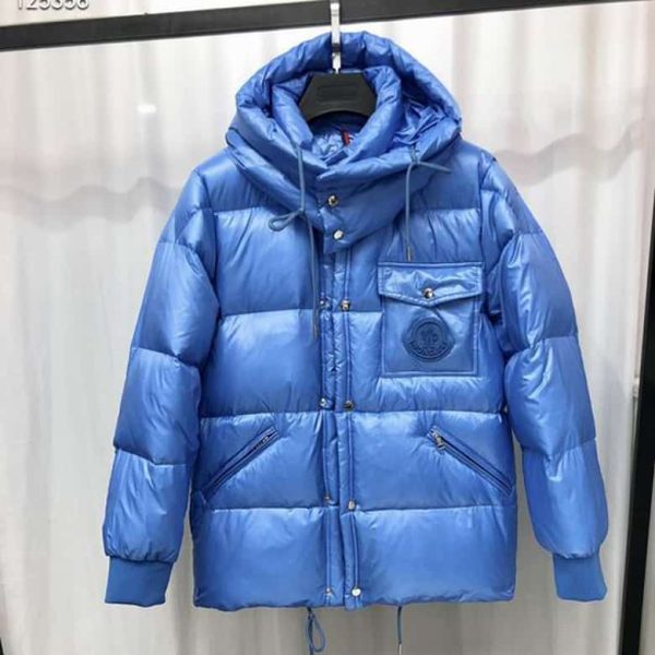 Moncler Coat – MC063