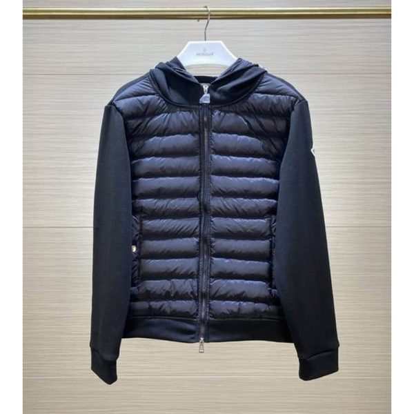 Moncler Coat – MC065