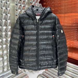 Moncler Galion Short Down Jacket – MC080