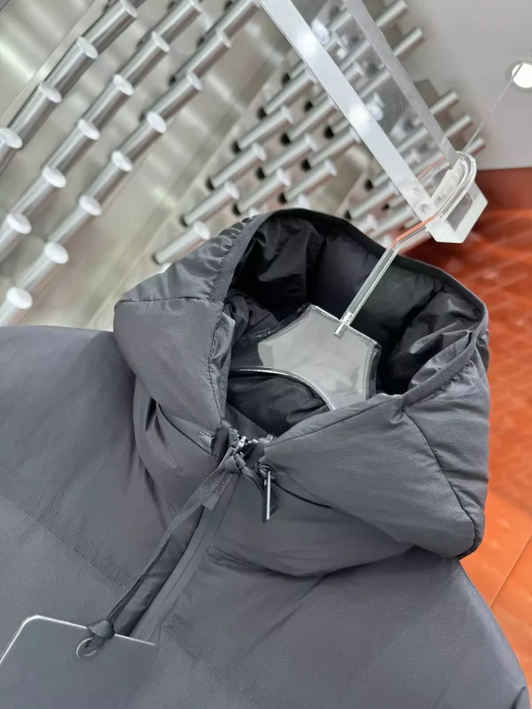 Moncler Masac Short Down Jacket – MC077 - Image 5