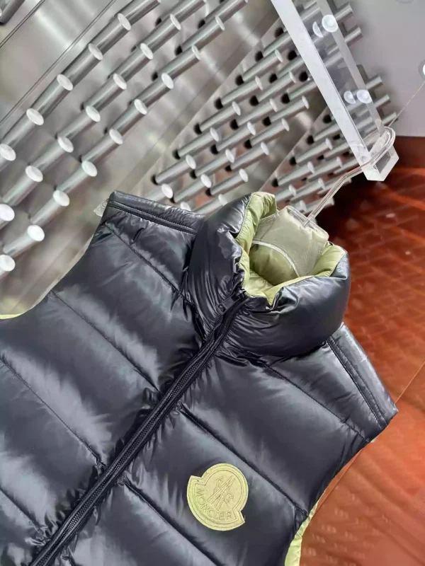 Moncler Parke Gilet Jacket in Black – MC120 - Image 6