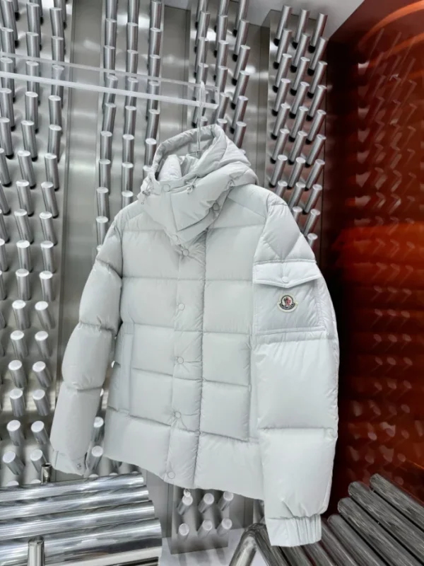 Moncler Vezere Grey Jacket – MC073 - Image 2