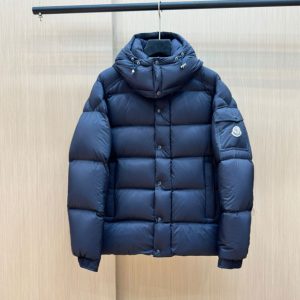 Moncler Vezere Short Down Jacket – MC137