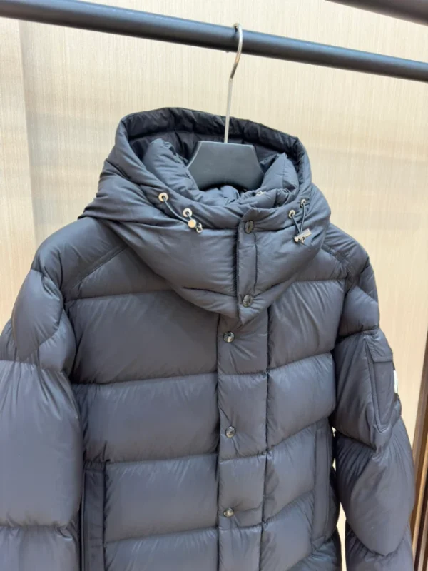 Moncler Vezere Short Down Jacket – MC138 - Image 3