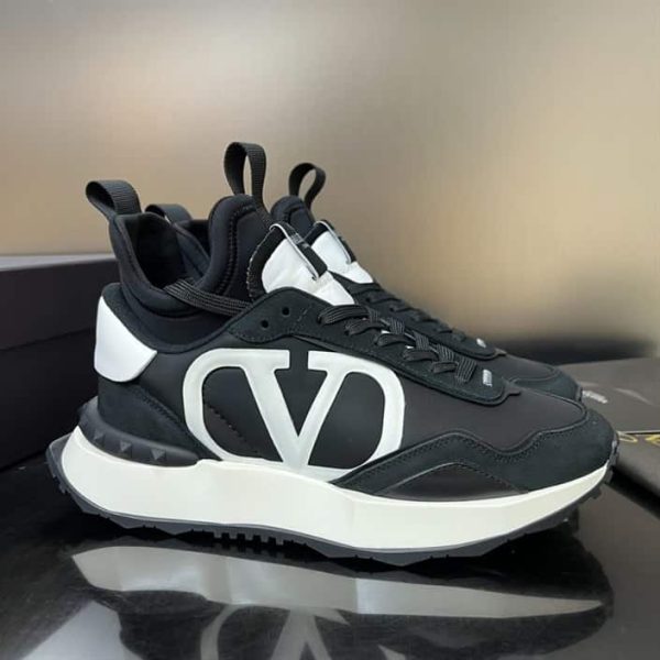 NETRUNNER FABRIC AND SUEDE SNEAKER – VLS012