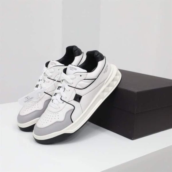 ONE STUD LOW-TOP NAPPA SNEAKER – VLS037 - Image 2