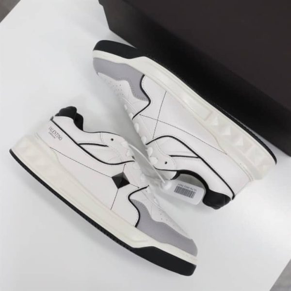 ONE STUD LOW-TOP NAPPA SNEAKER – VLS037 - Image 4