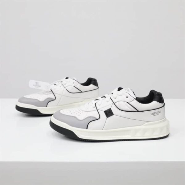 ONE STUD LOW-TOP NAPPA SNEAKER – VLS037 - Image 7