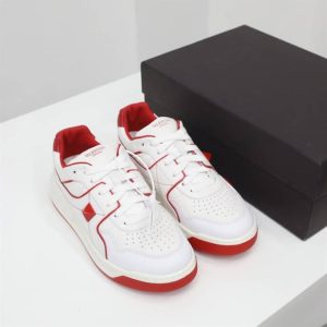 ONE STUD LOW-TOP NAPPA SNEAKER – VLS038