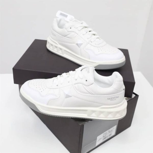 ONE STUD LOW-TOP NAPPA SNEAKER – VLS040 - Image 6